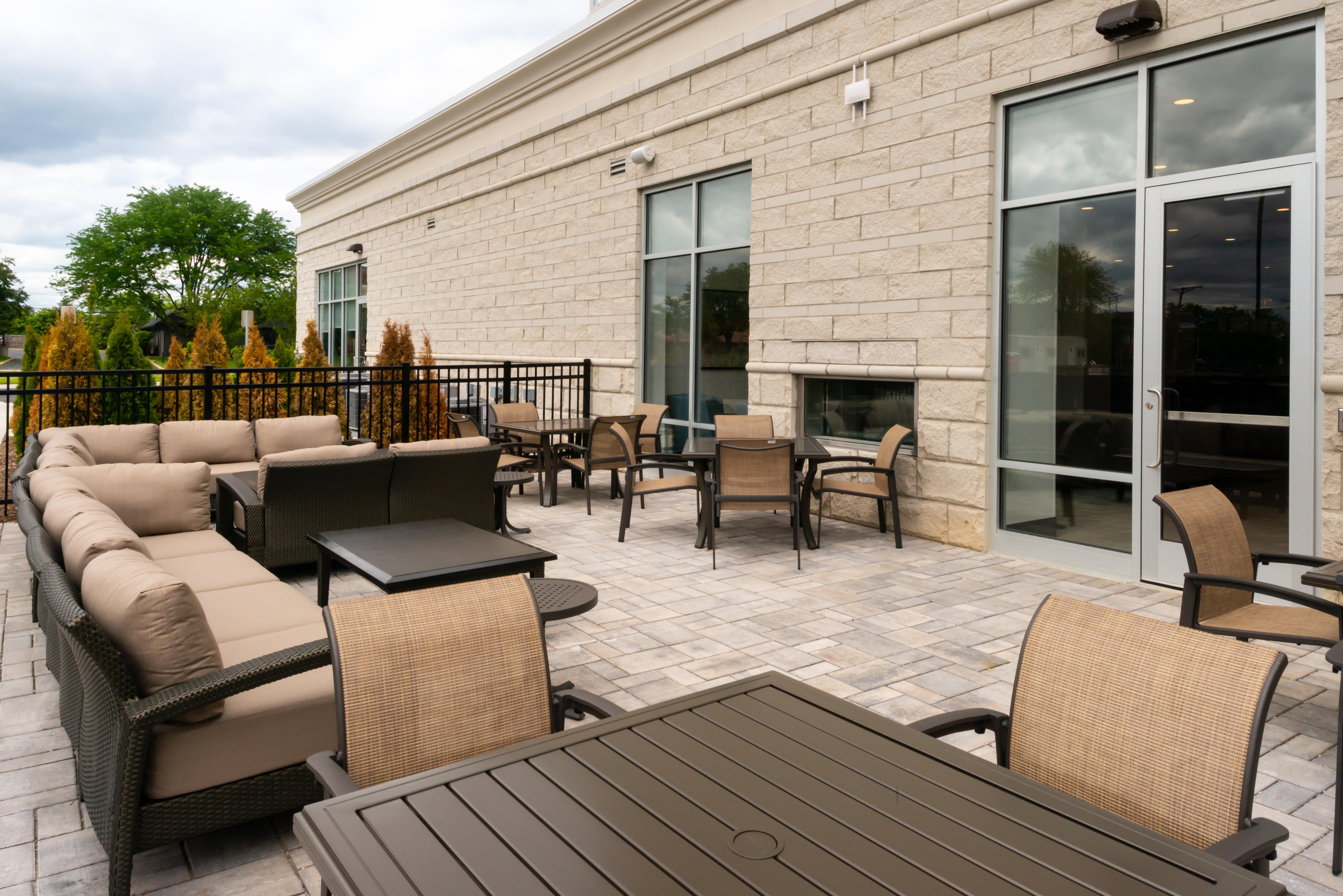 Holiday Inn & Suites - Farmington Hills - Detroit Nw By Ihg Bagian luar foto