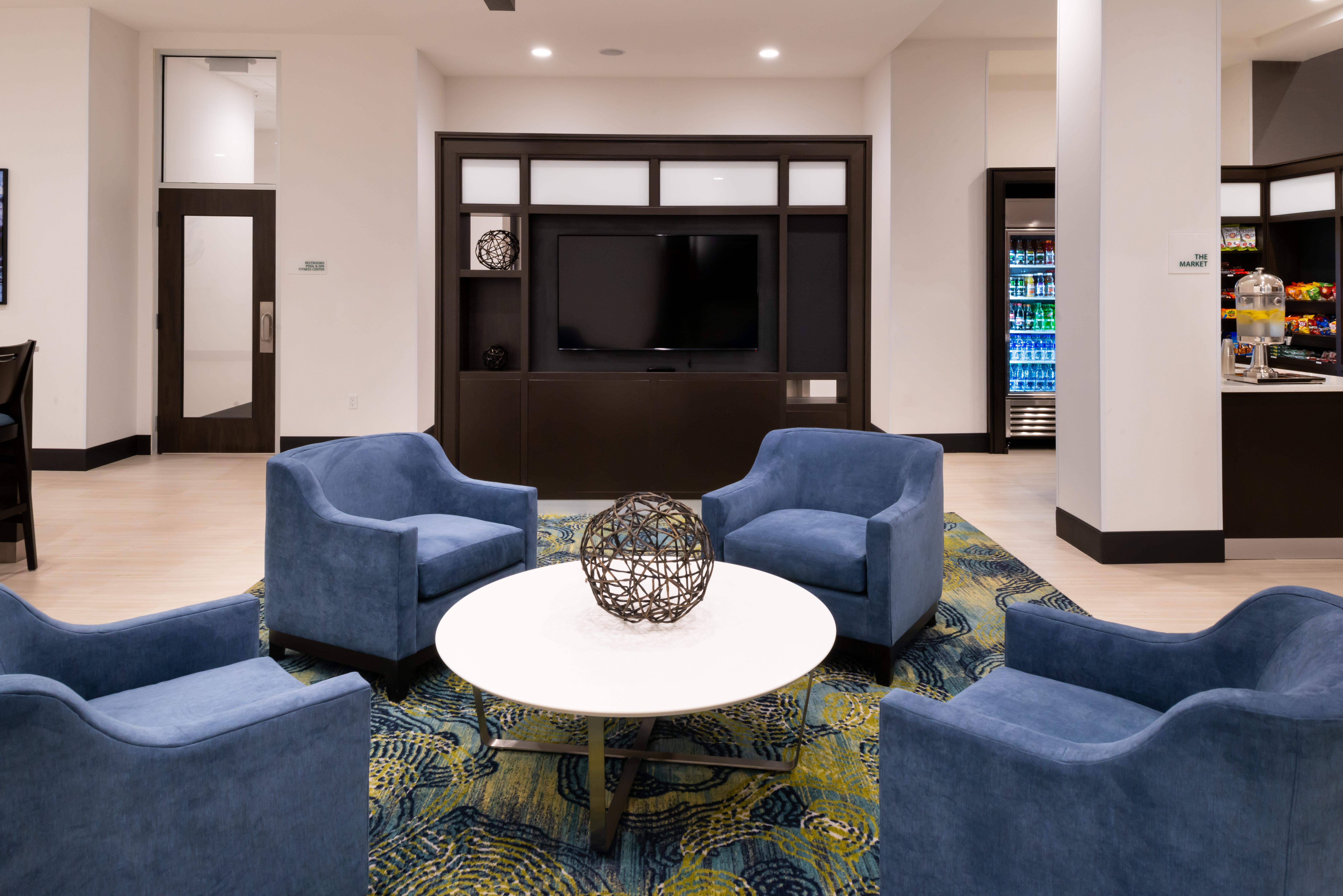 Holiday Inn & Suites - Farmington Hills - Detroit Nw By Ihg Bagian luar foto
