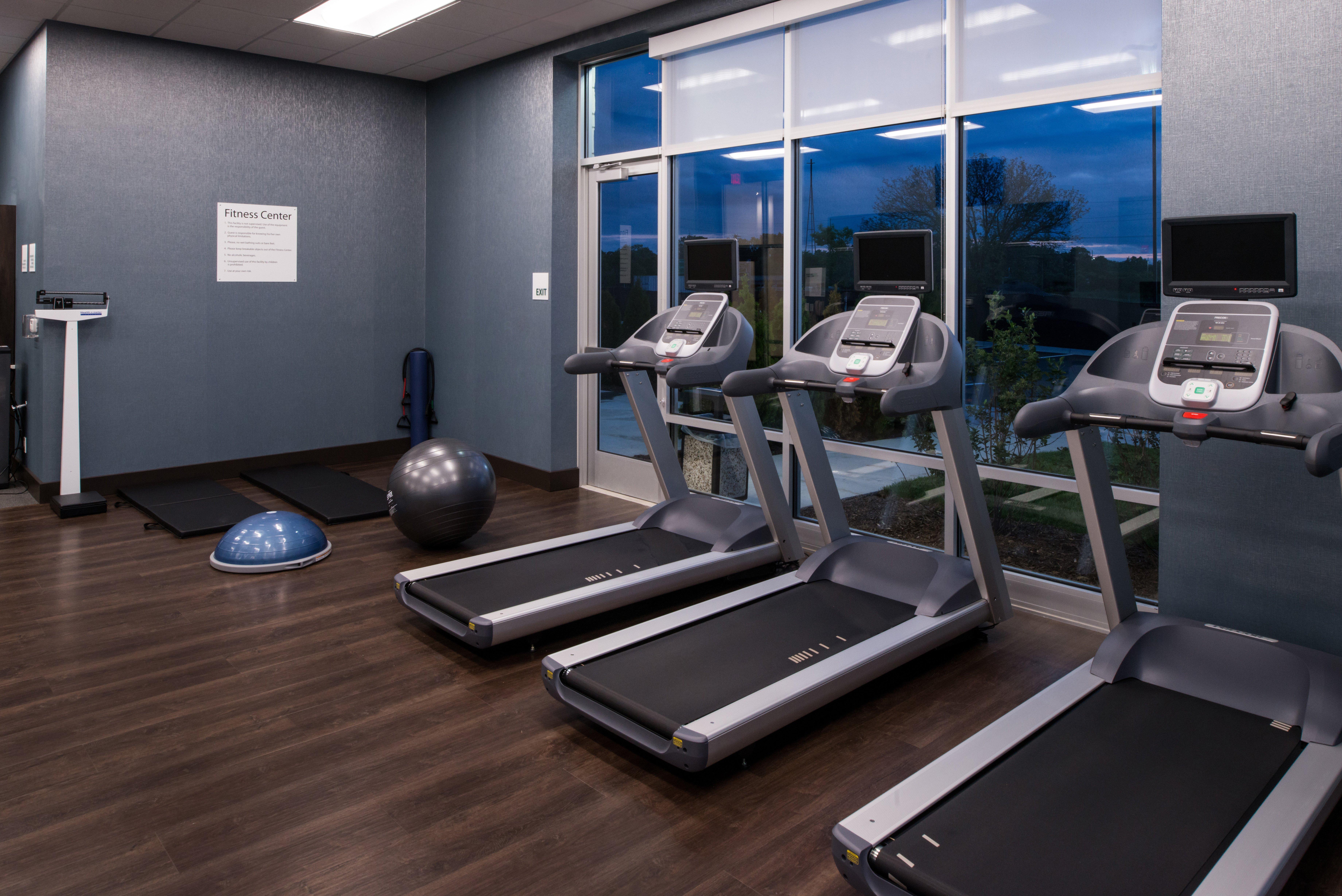 Holiday Inn & Suites - Farmington Hills - Detroit Nw By Ihg Bagian luar foto